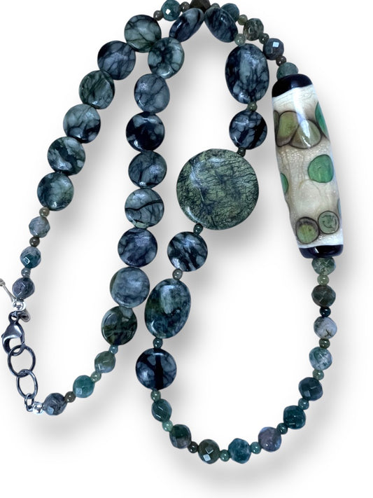 Lampwork and Gemstone Necklace in Green
